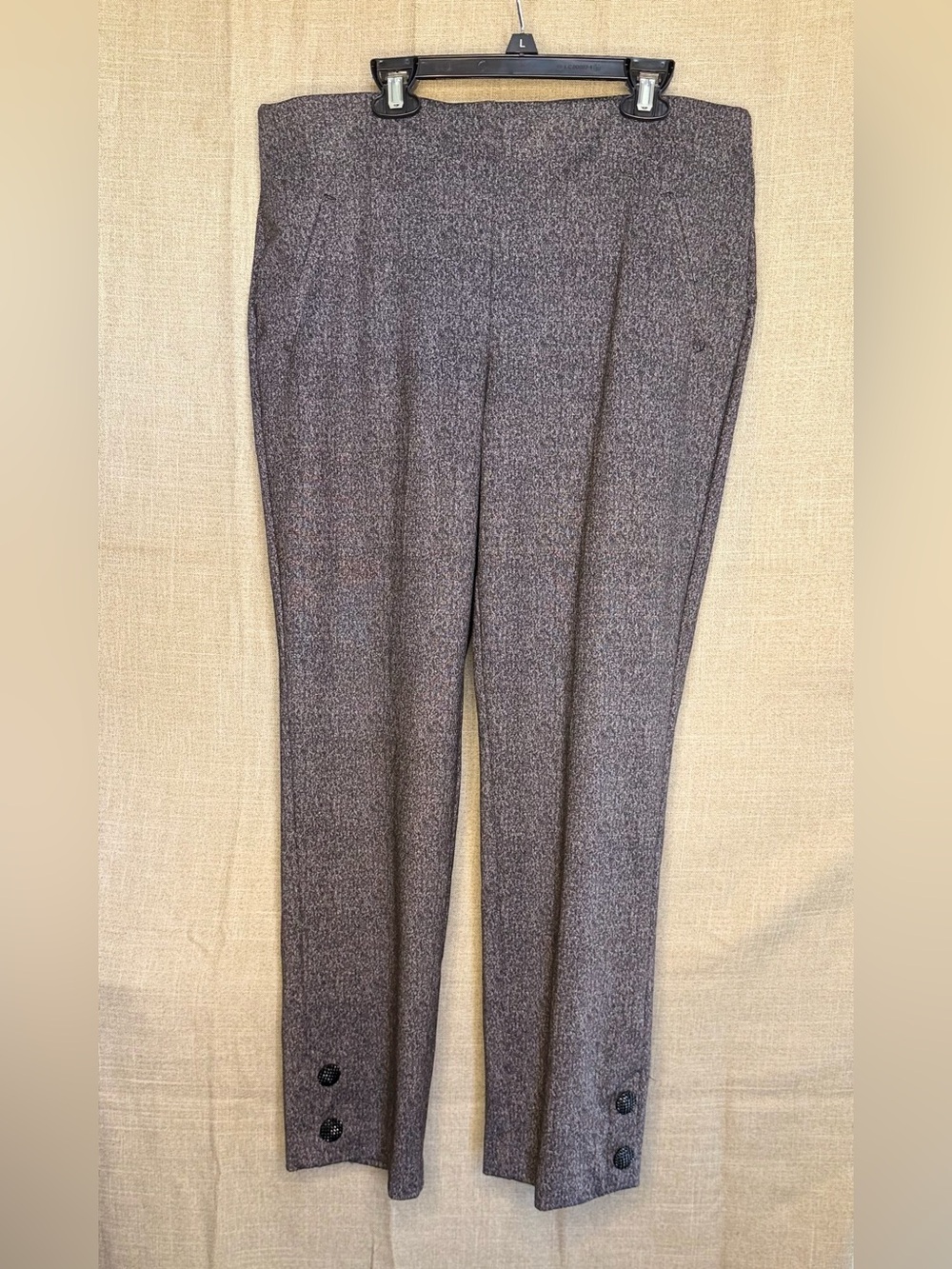 Chico’s Fabulously Slimming Gray Ankle Pants